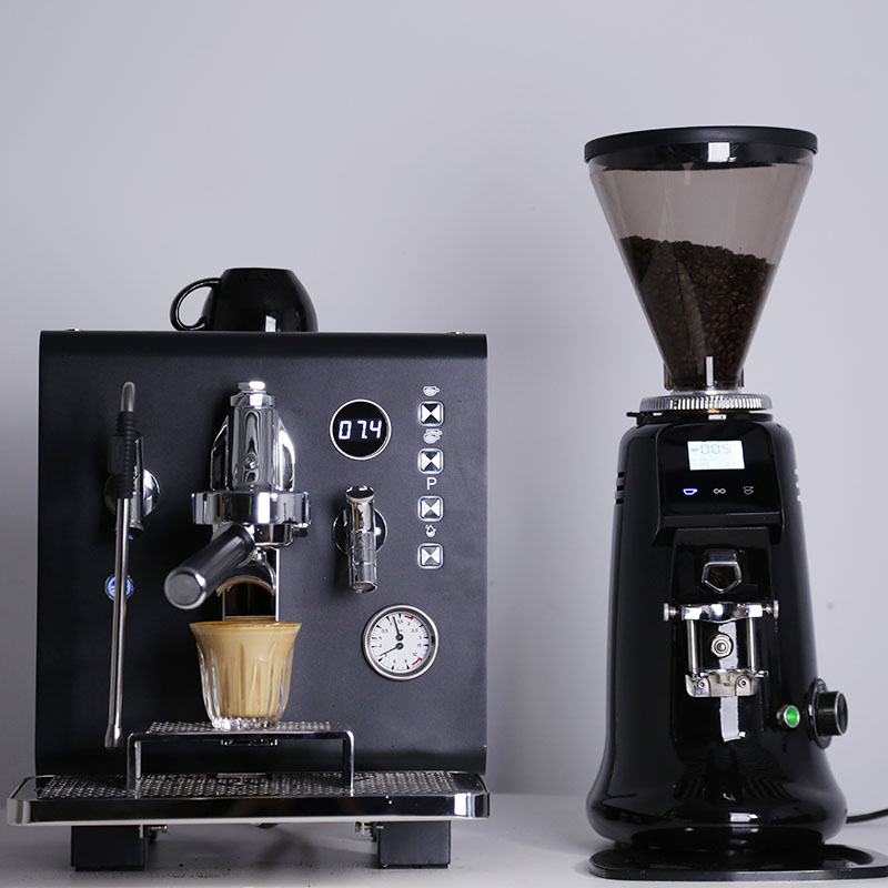 Mesin Kopi Profesional Pink Se - Coffee & Tea Restaurant ulasan dan harga